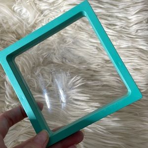 blue small 3D display Floating Holder Stands Floating Display Case Suspension